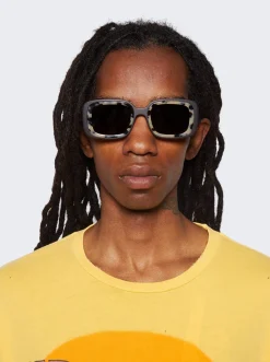 Mykita Studio 13.1 Sunglasses Pitch Black And Creamy Cookie