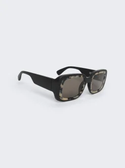Mykita Studio 13.1 Sunglasses Pitch Black And Creamy Cookie